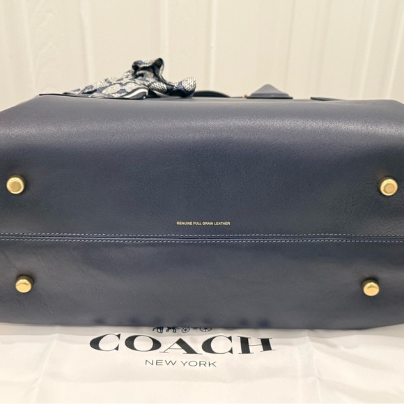 Coach Empire 40 Bag Navy Blue - Picture 4 of 12